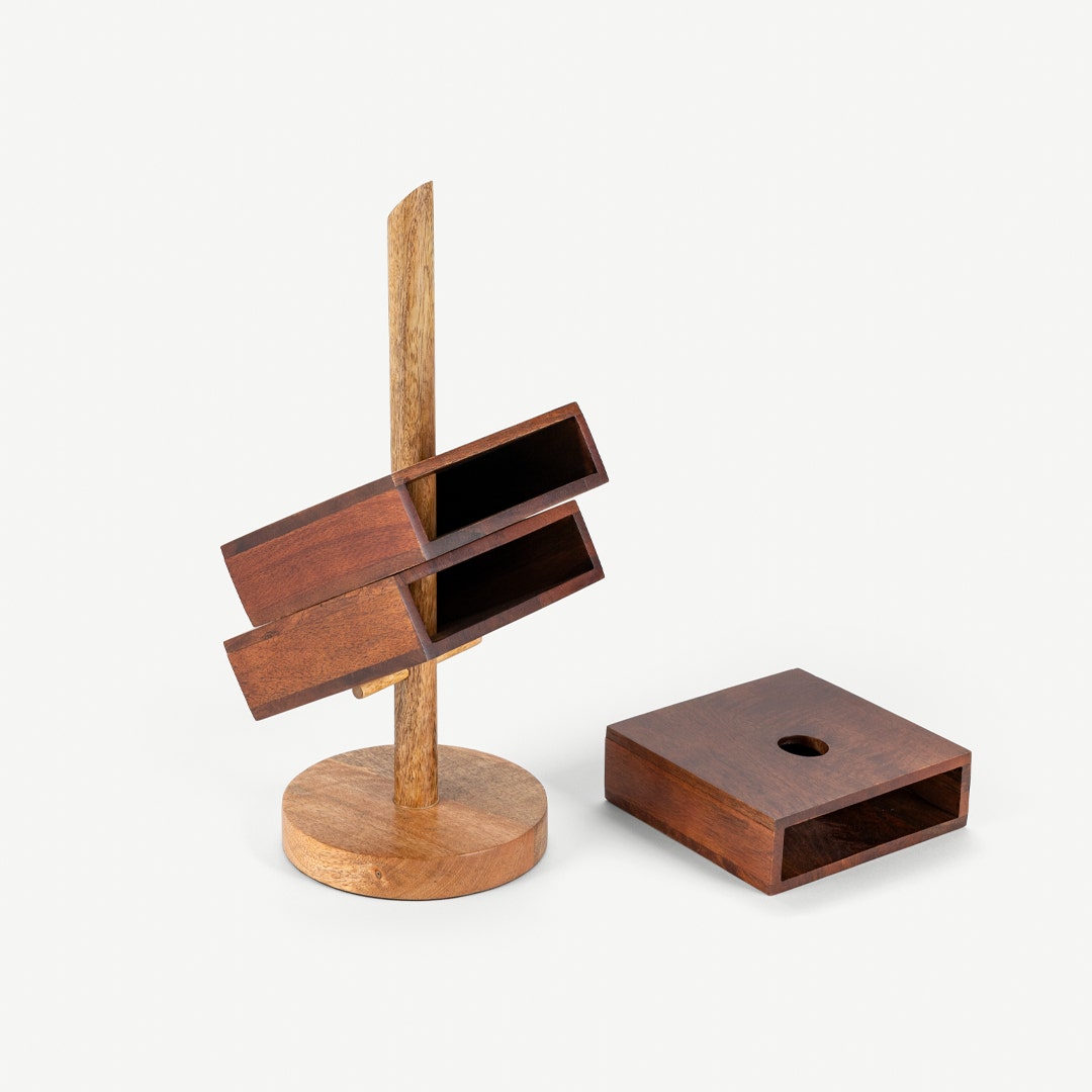 Delvin Decorative Table Stand