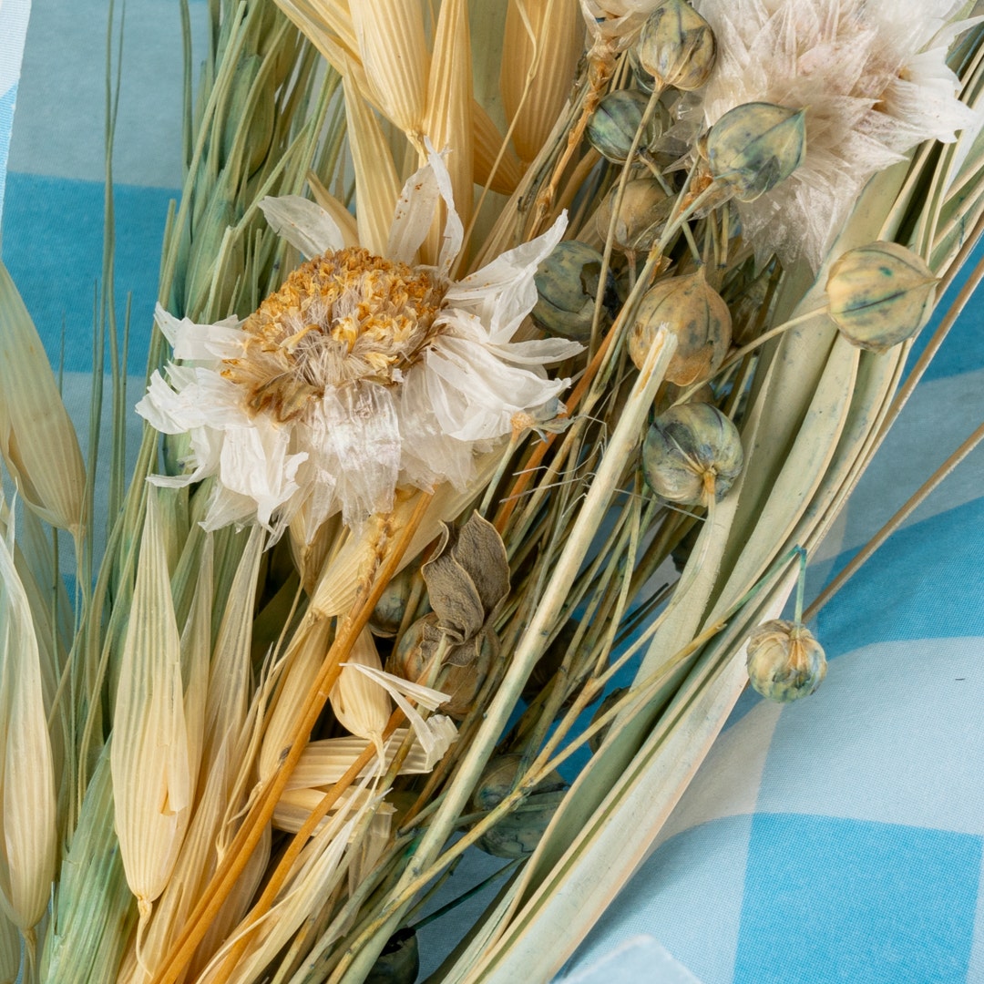 Elara Mini Bouquet -Blue