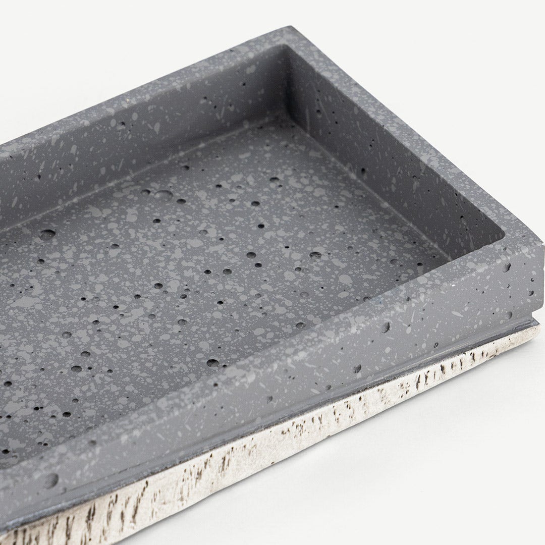 طبق صابون إيفوني