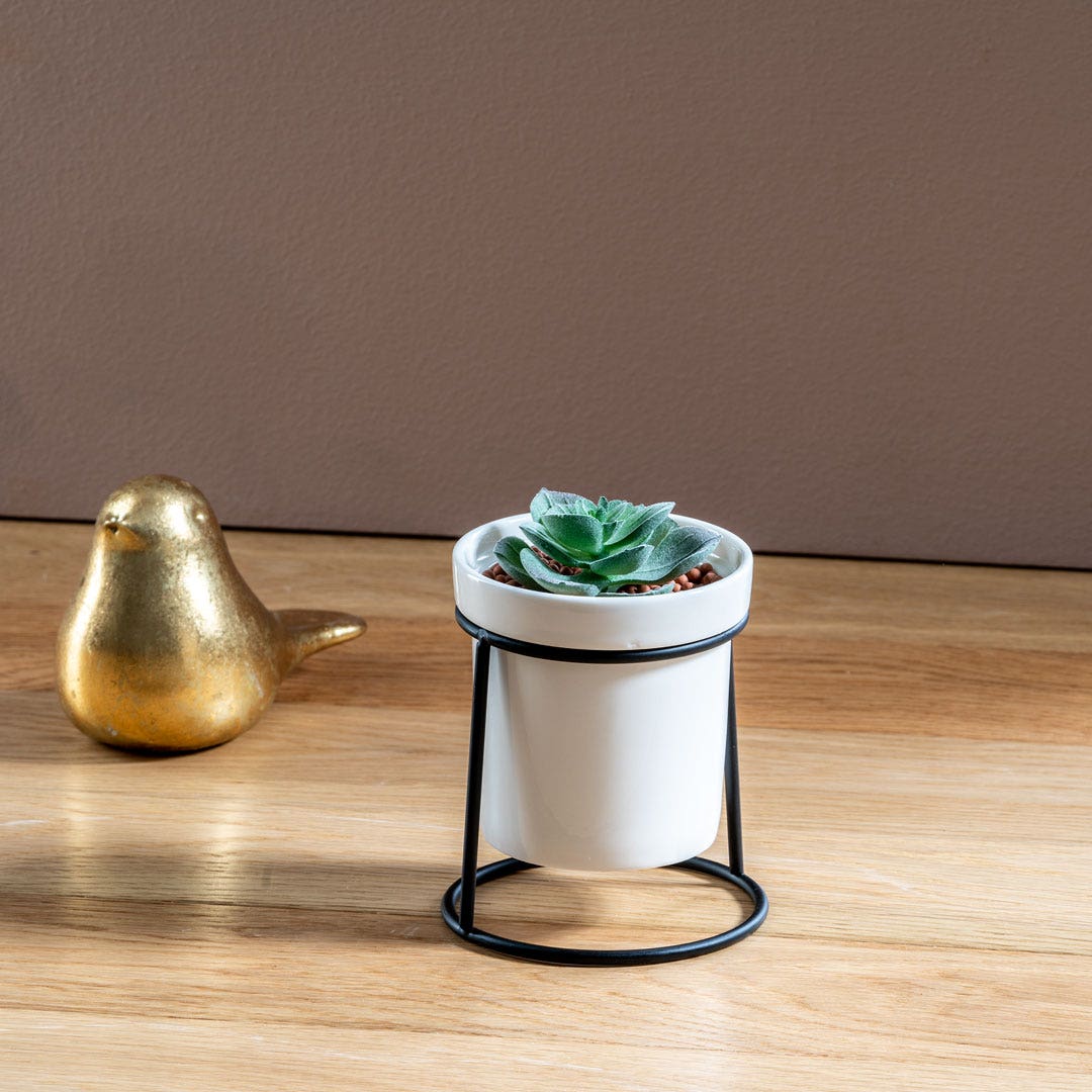 Fiona Planter 8x10.3cm