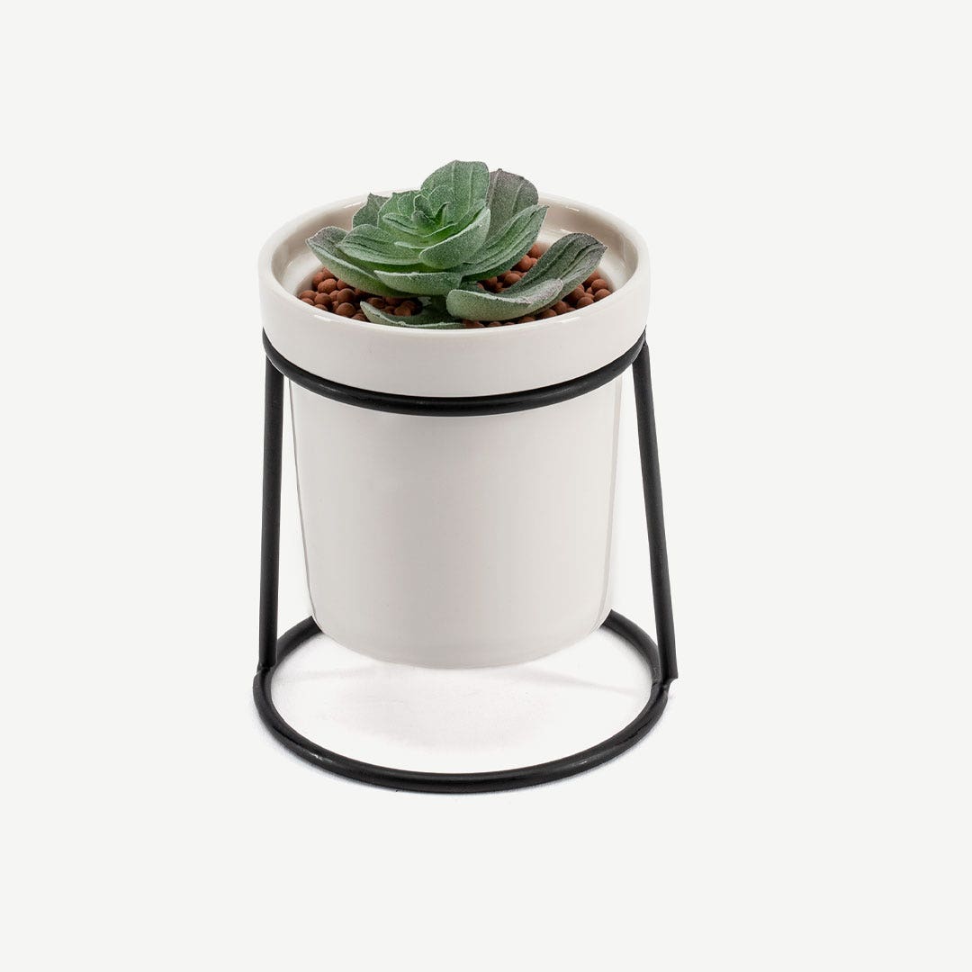 Fiona Planter 8x10.3cm