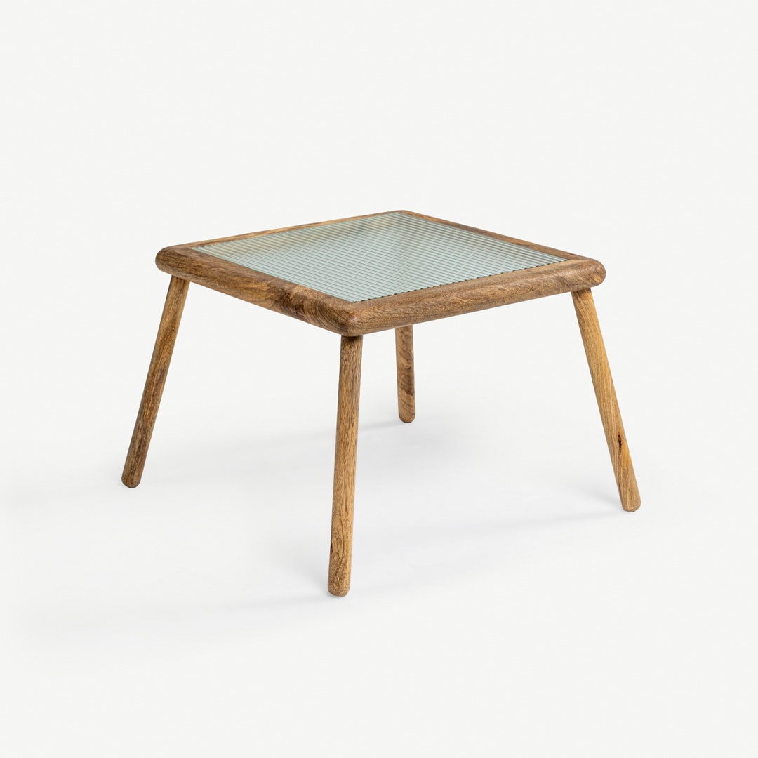 هازيل طاولة جانبية