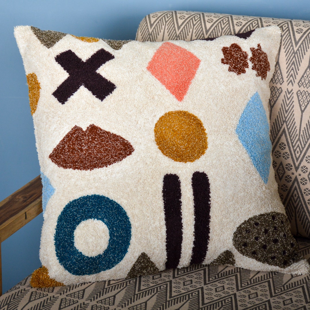 Julien Filled Cushion -50x50cm Multicolor
