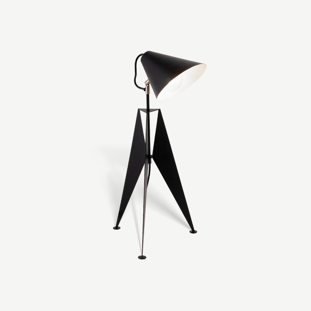 Kailani Brass Table Lamp