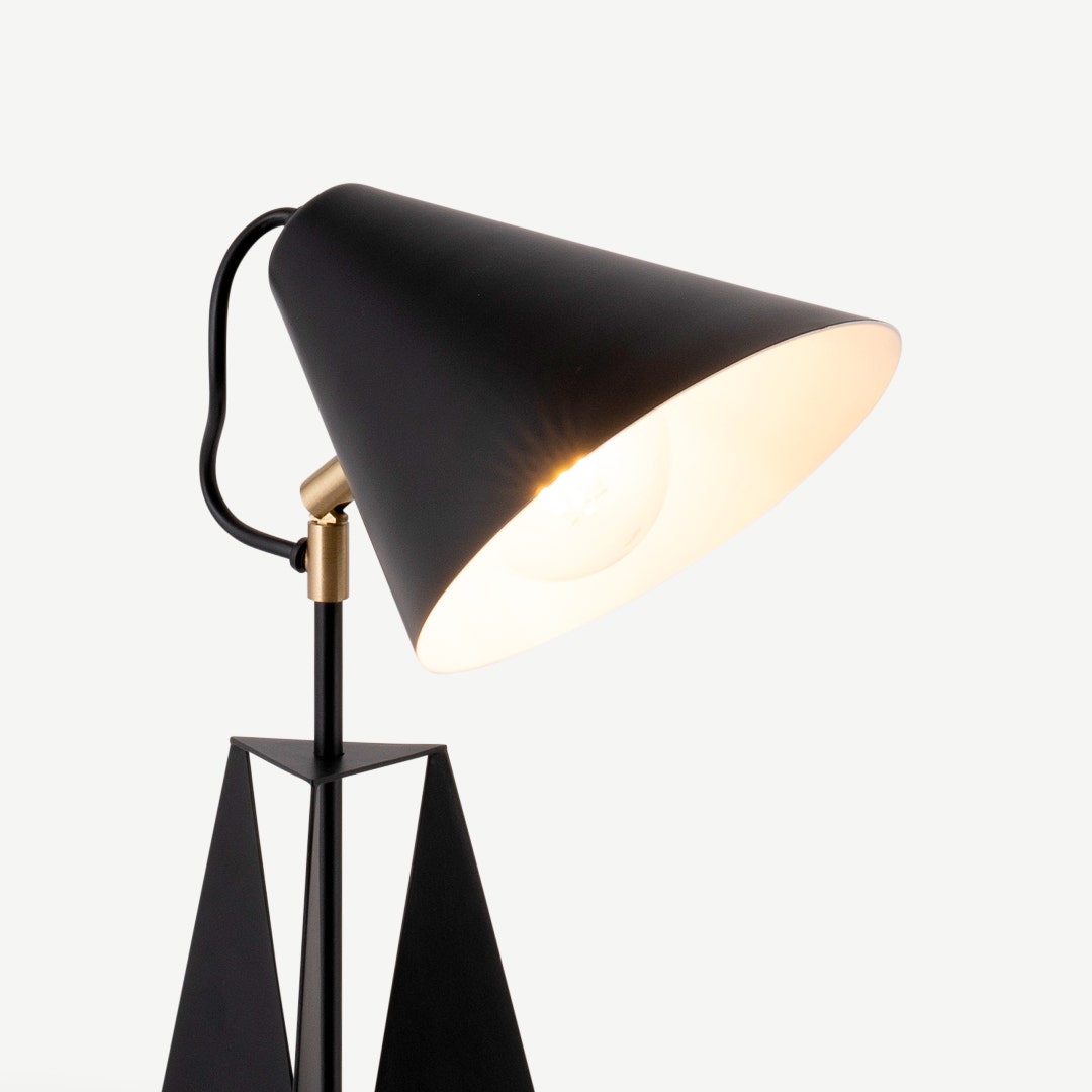 Kailani Brass Table Lamp