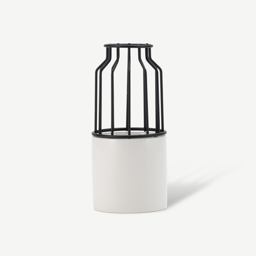 Katnis Ceramic Planter