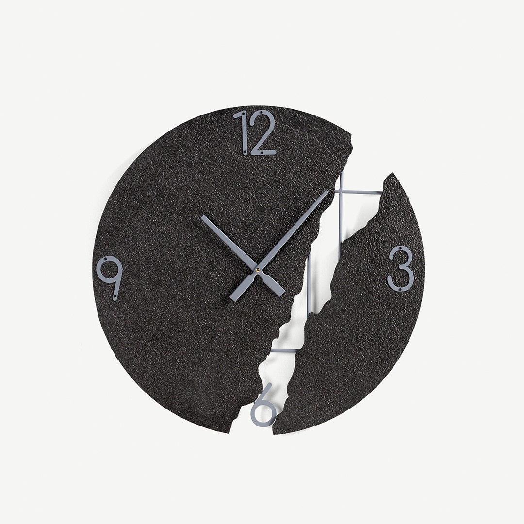 ساعة حائط كروجر - أسود