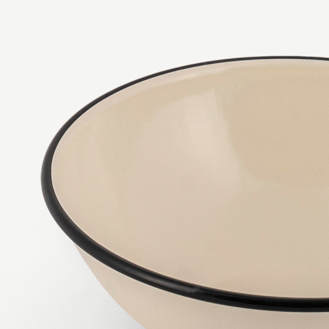 Lacie Salad Bowl Ivory