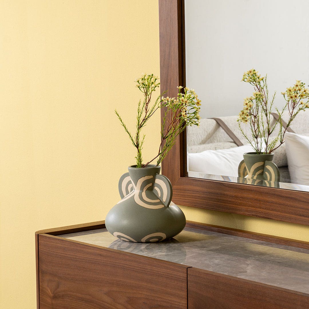 Lavina Decor Vase - 20cm