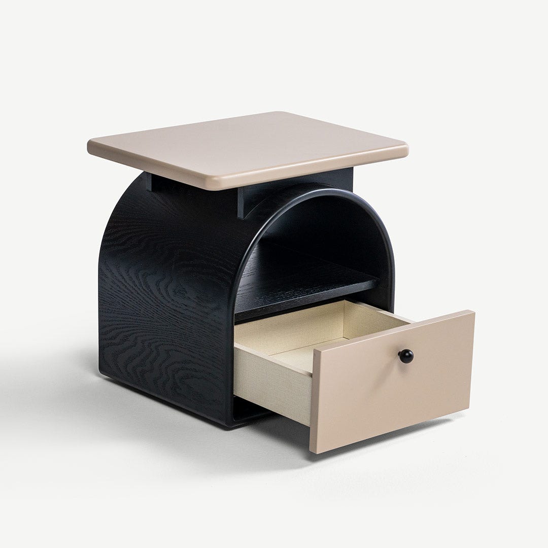 ليريا طاولة جانبية - متعدد الألوان