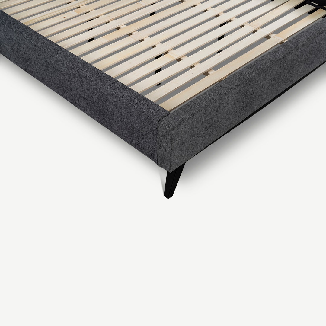 سرير ليند - أسود