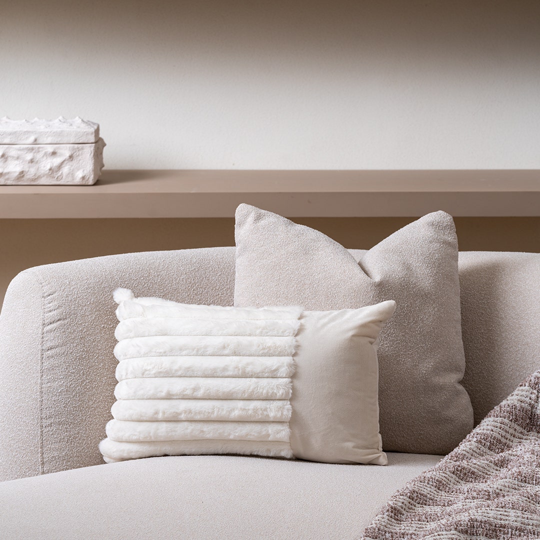 Lisadon Filled Cushion -30x50cm