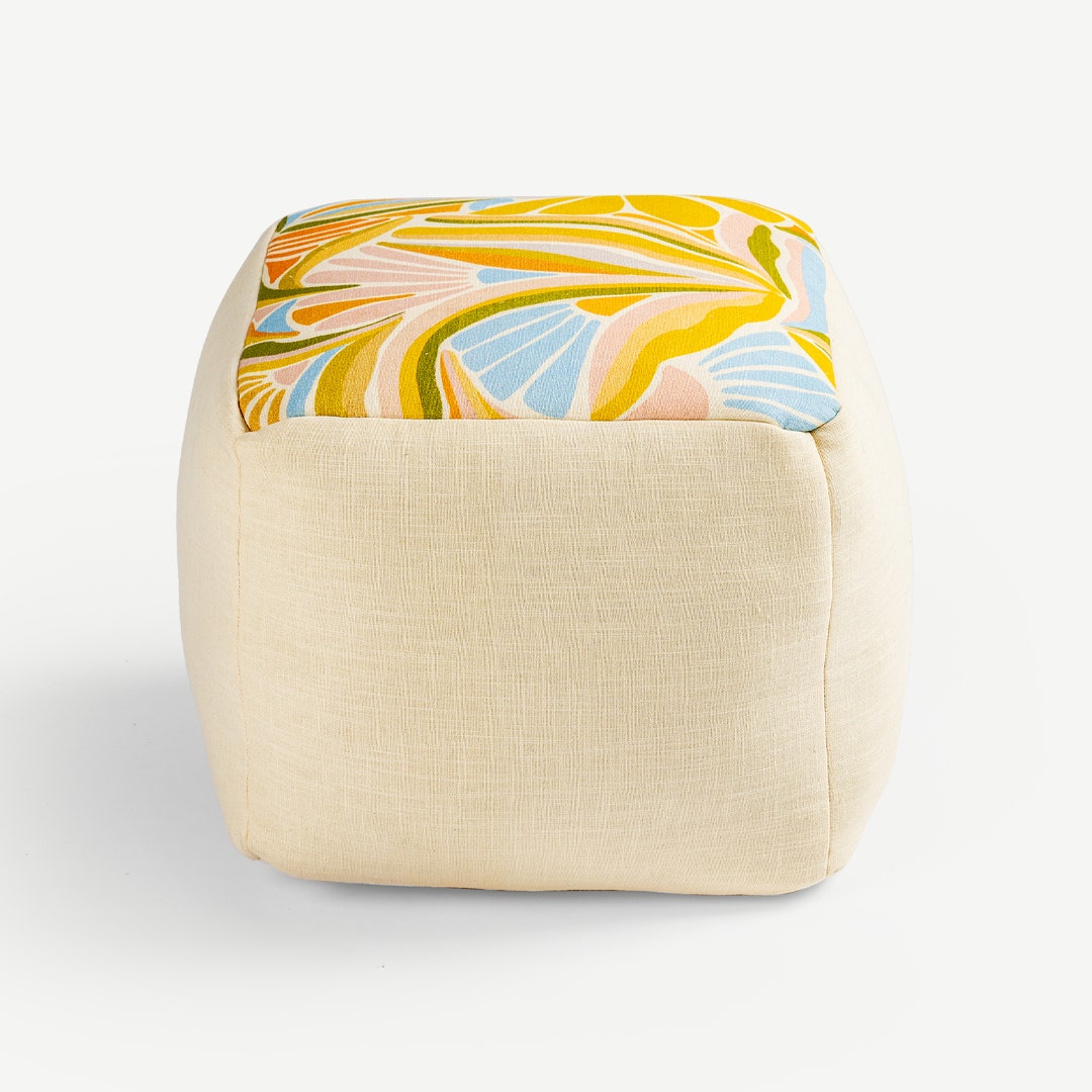 وسادة ليوة بطبعة رقمية