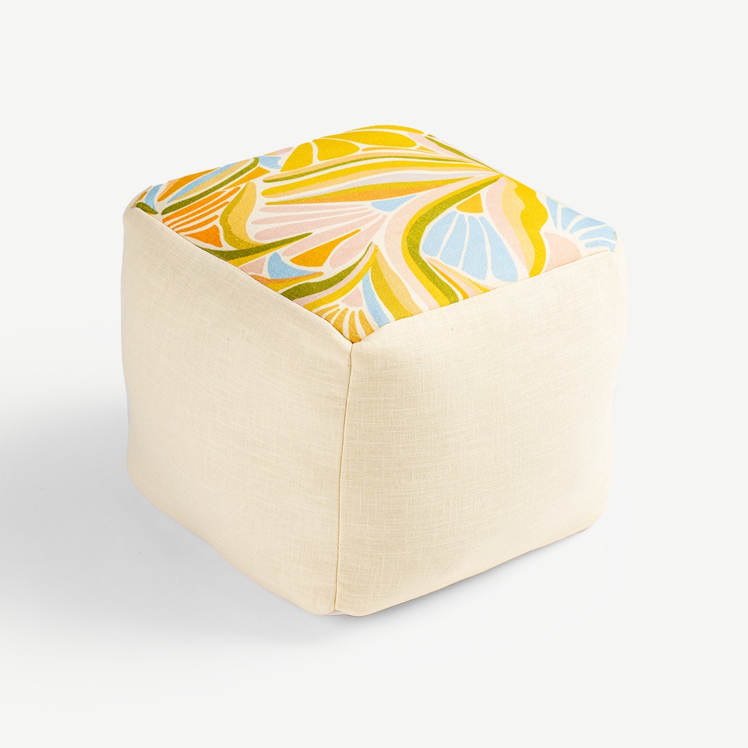 وسادة ليوة بطبعة رقمية