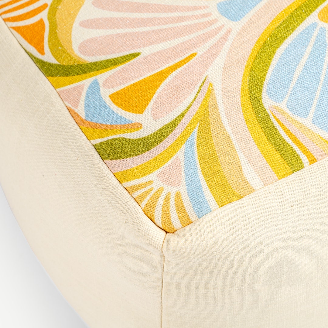 وسادة ليوة بطبعة رقمية