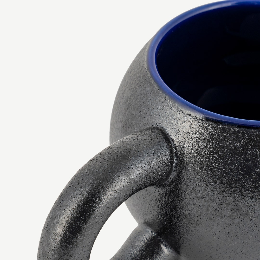 Lyris Mug Black 400ml