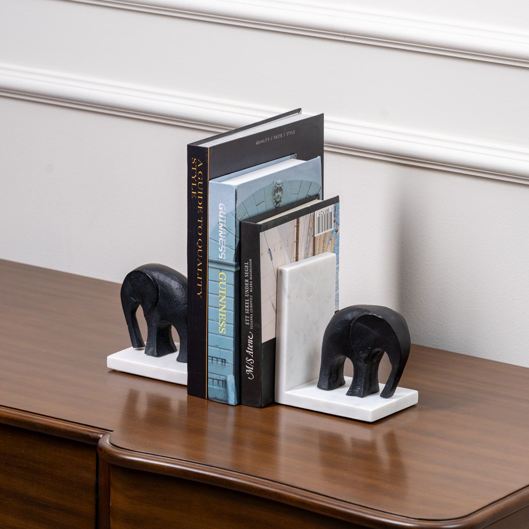 Mateo Elephant Bookend