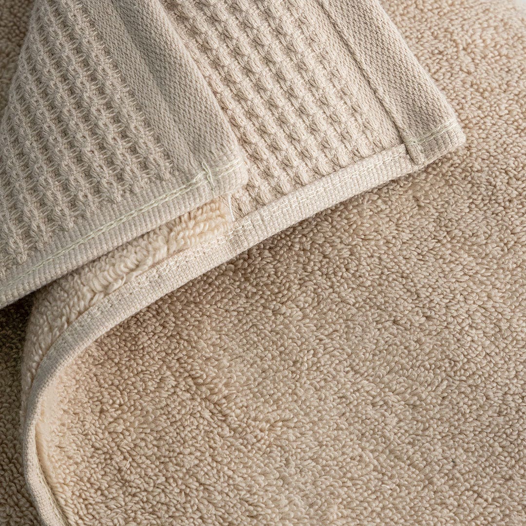 ميليرا منشفة شاطئ 100×200 سم - رملي