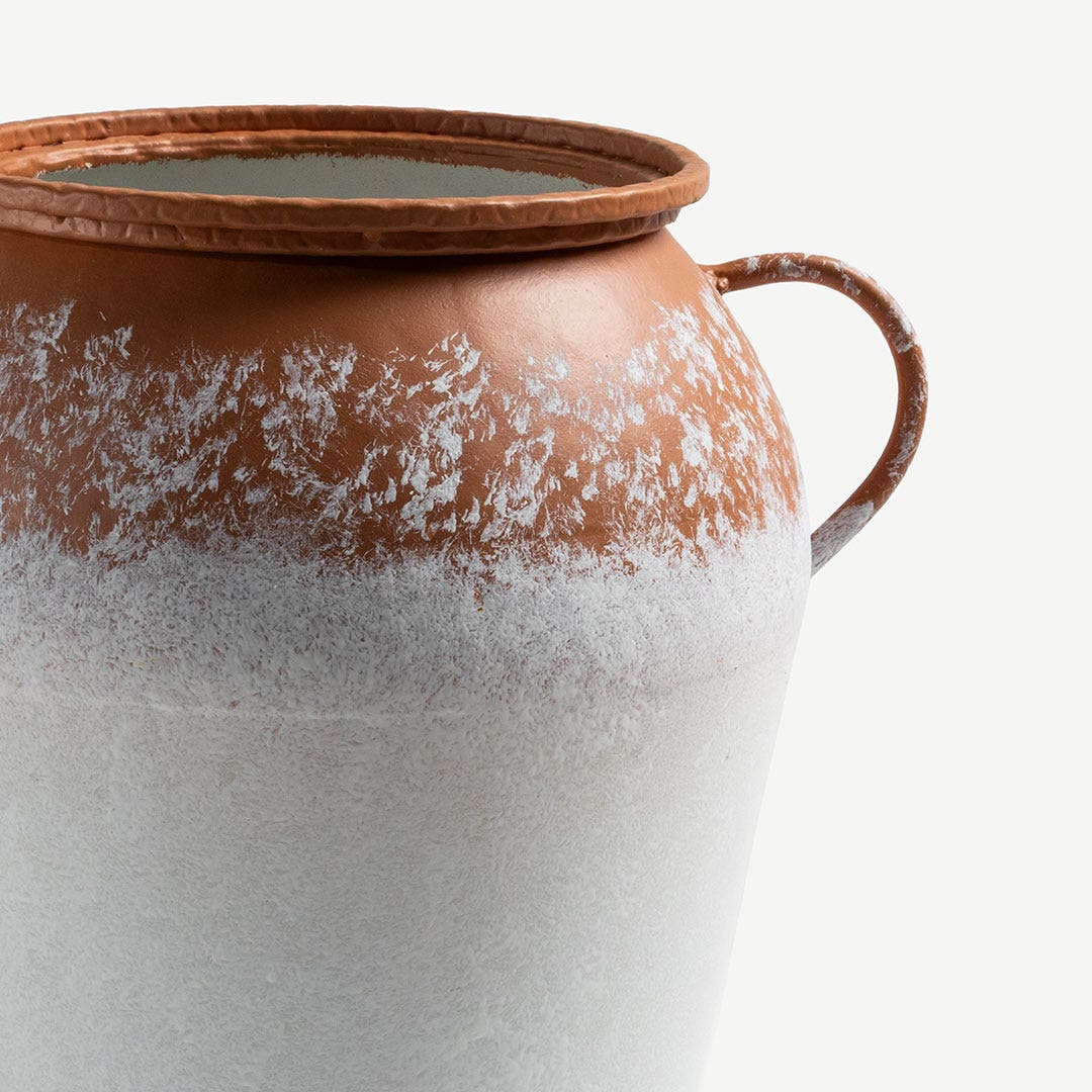 مينا مزهرية المزخرفة