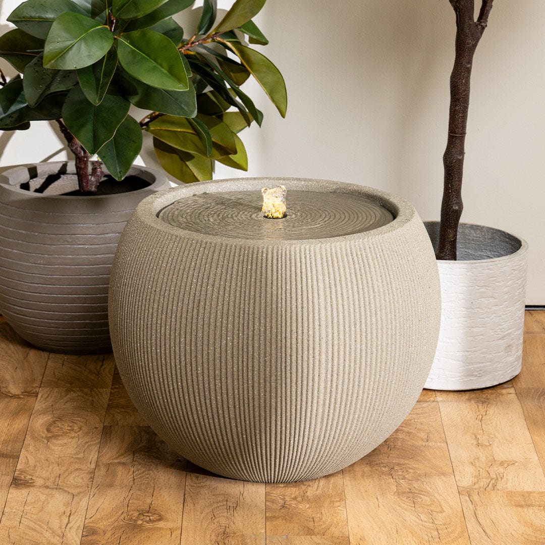 Nardo Fountain 53x41cm - Beige