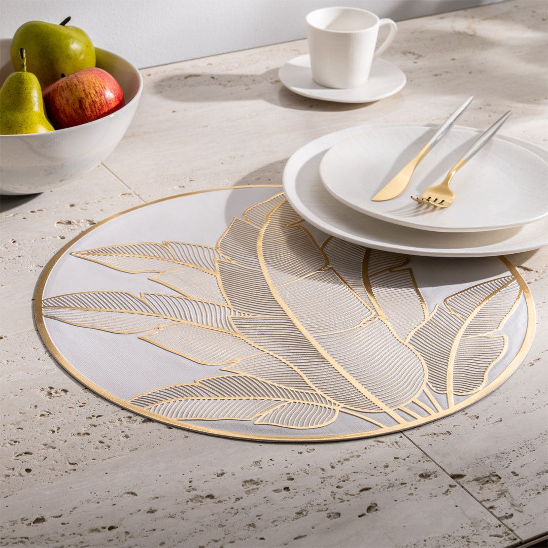 ناور مفرش طاولة 38x38 سم - ذهبي