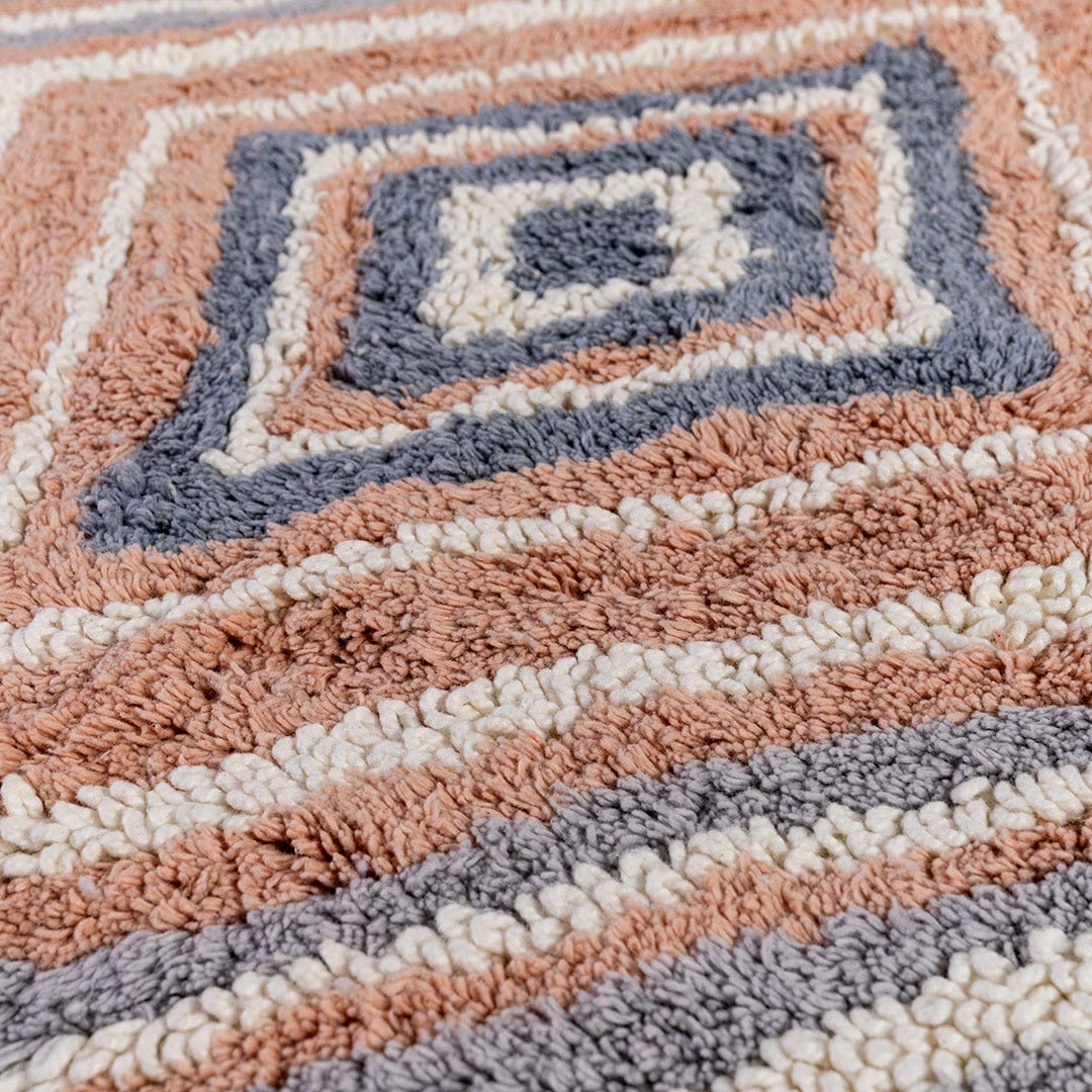 Navia Tufted Bathmat - 50x80cm