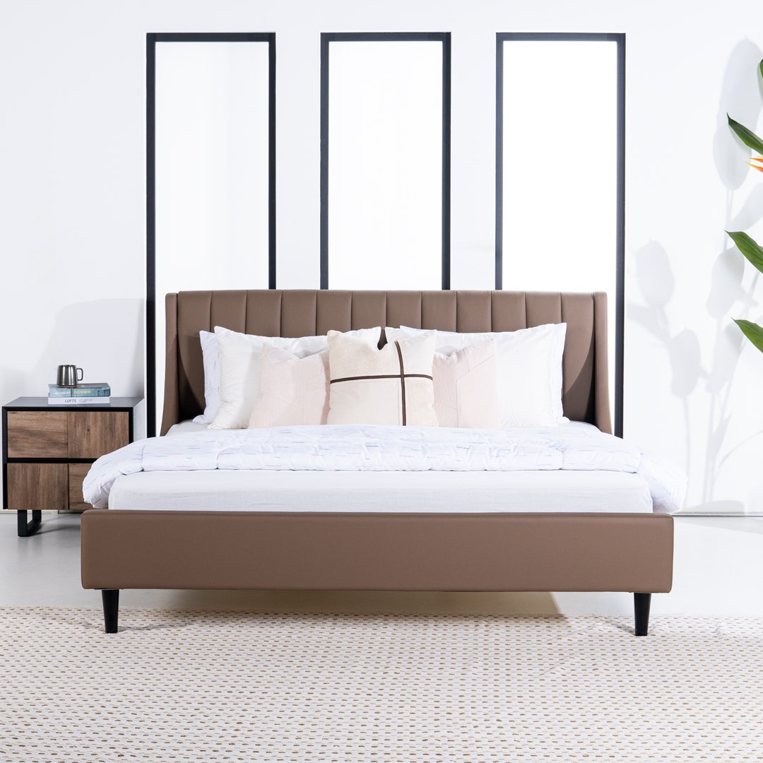 Navio King Bed Brown