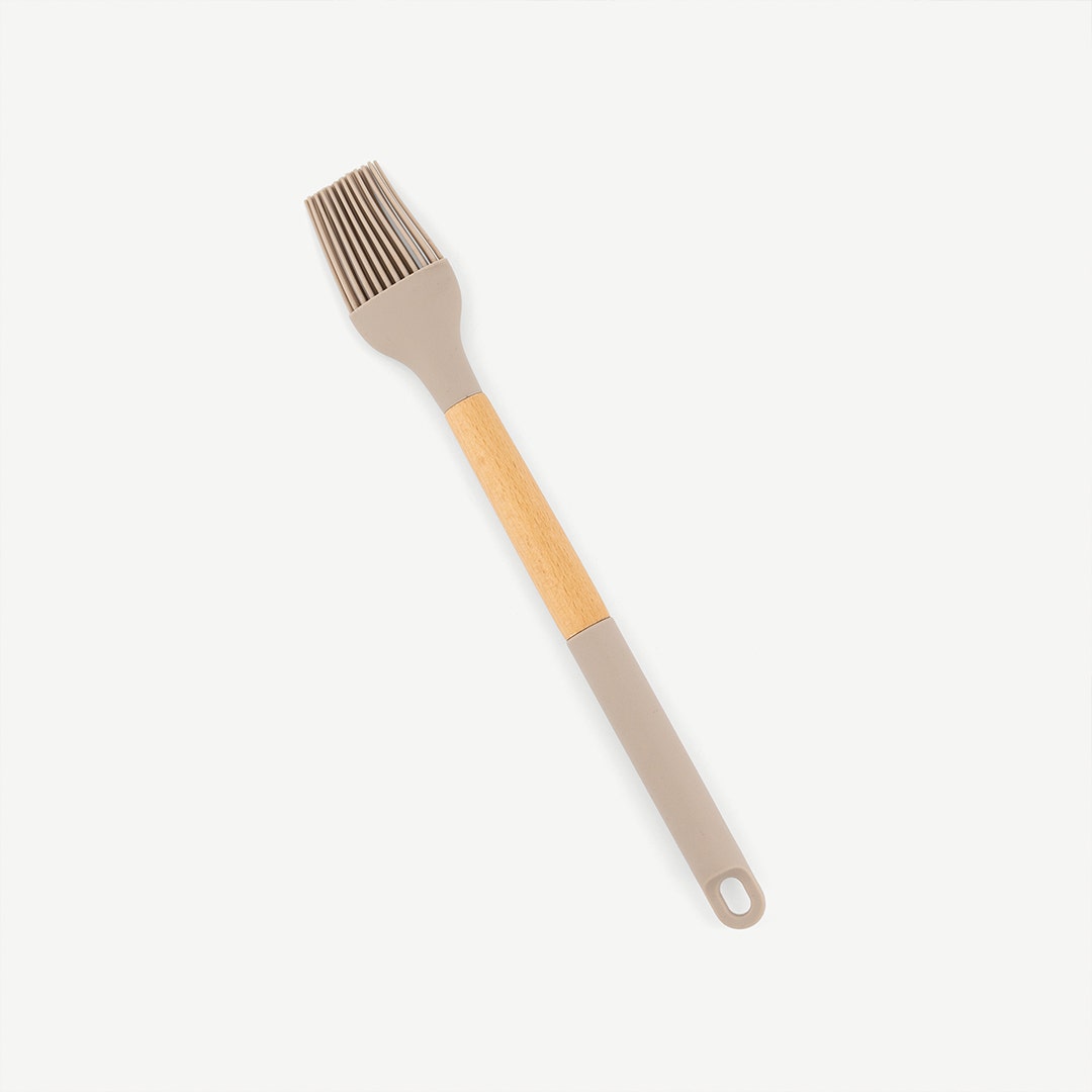 فرشاة معجنات نينوف