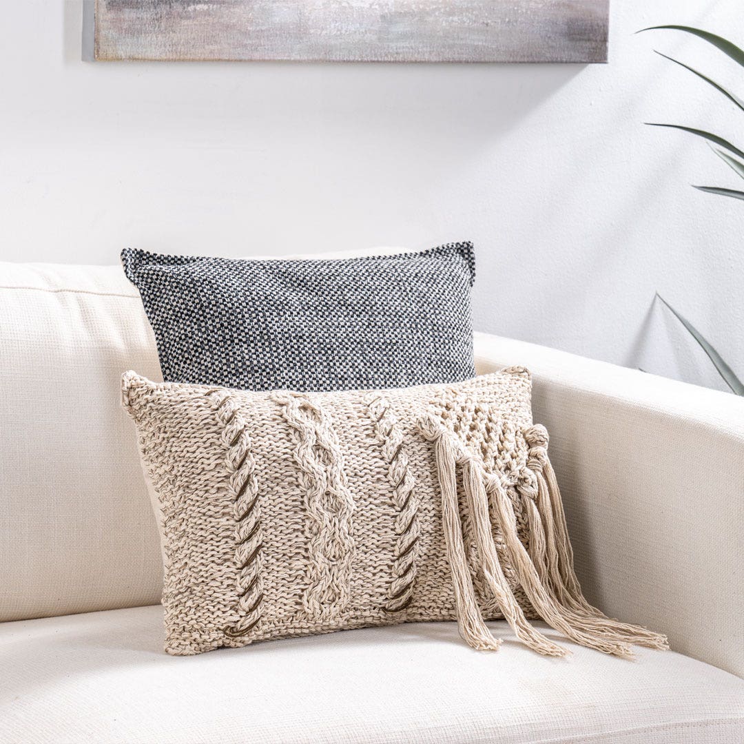 وسادة أورين المعقودة - 30x50 سم