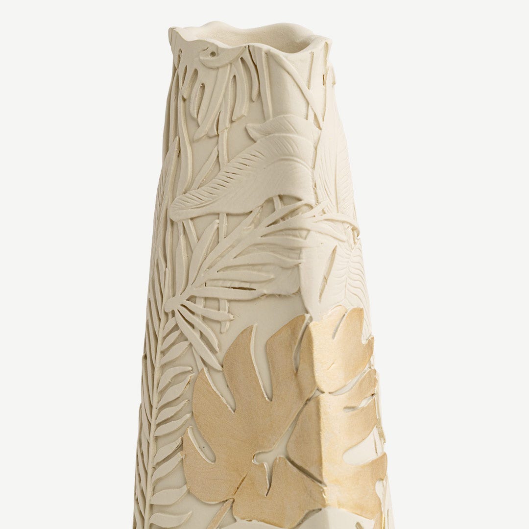 Perseus Décor Vase With Golden Leaf - Ivory