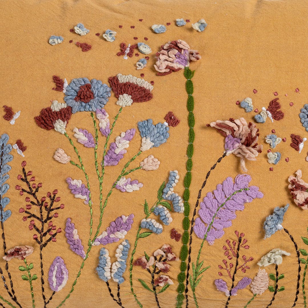 رينال وسادة مطرزة 60×35 سم