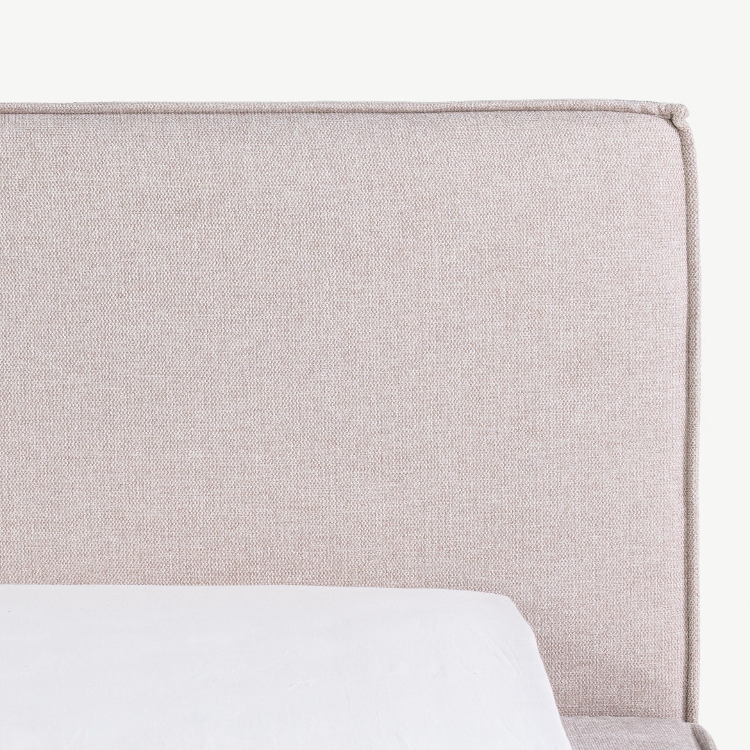 Riston King Bed 180X200cm Ecru