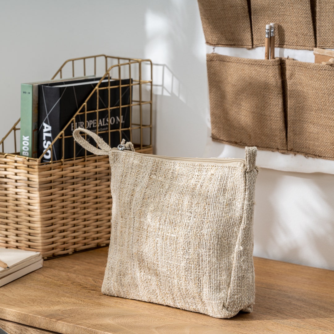 Sawyers Hemp Pouch 24cm