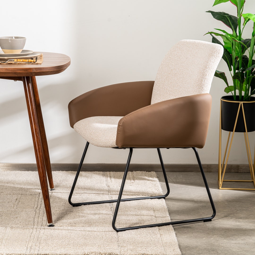 Soleil side chair 2025