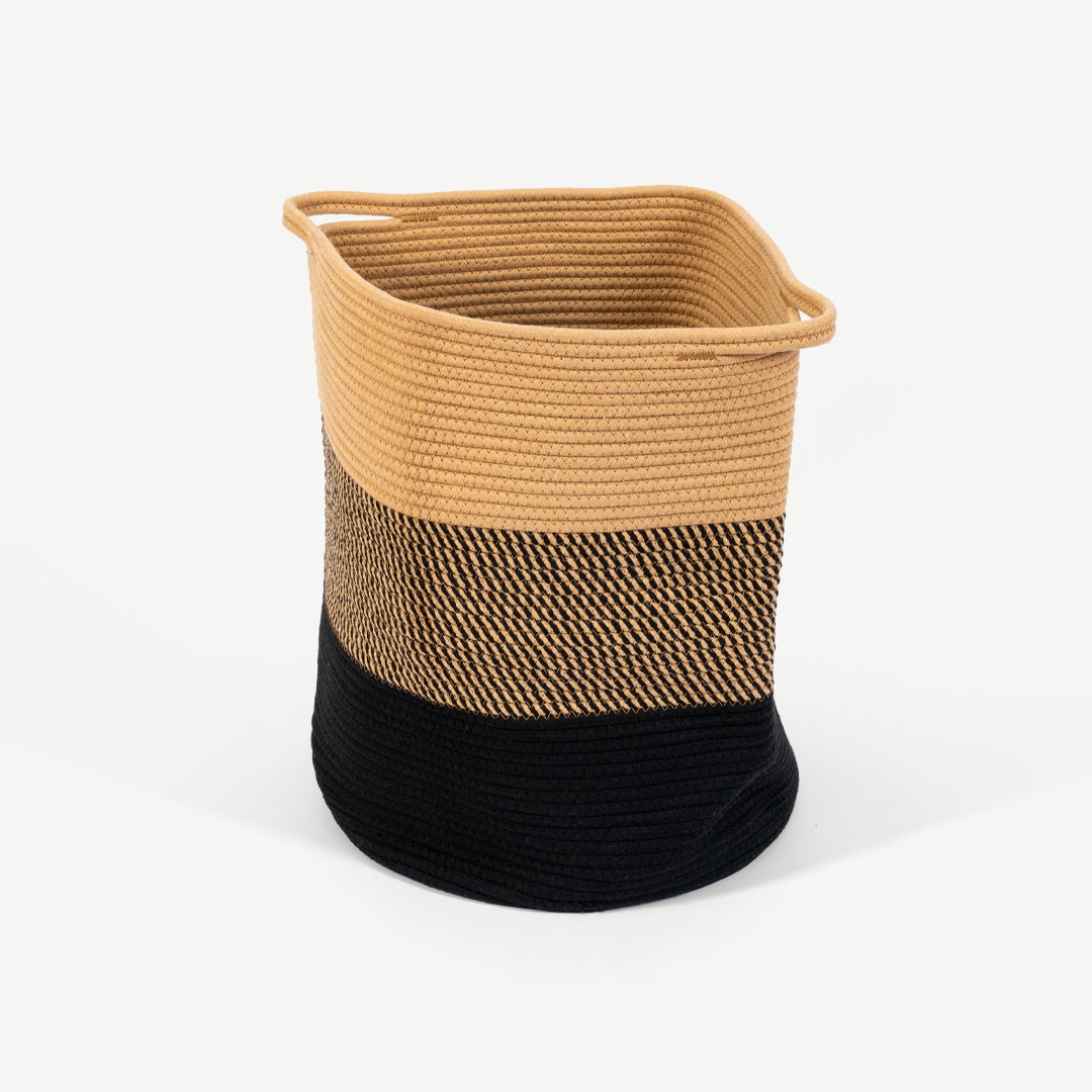 Dry hamper 2025