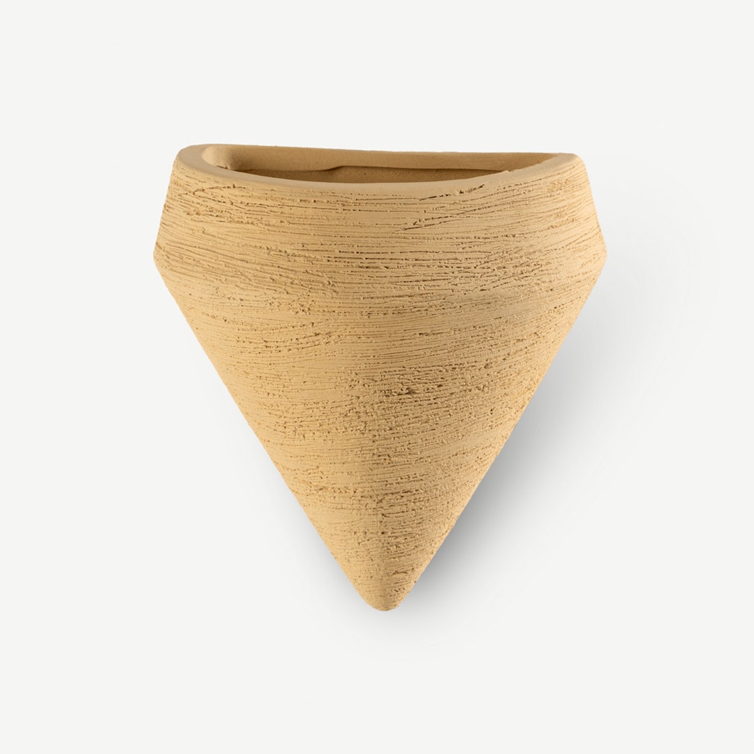 Stephanie Wall Mount Planter