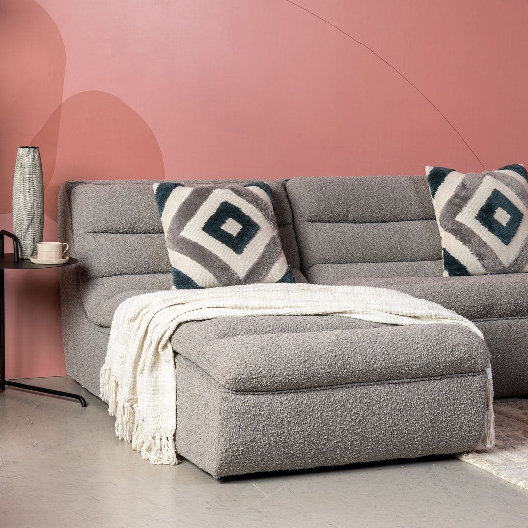 Sullen Chaise Grey