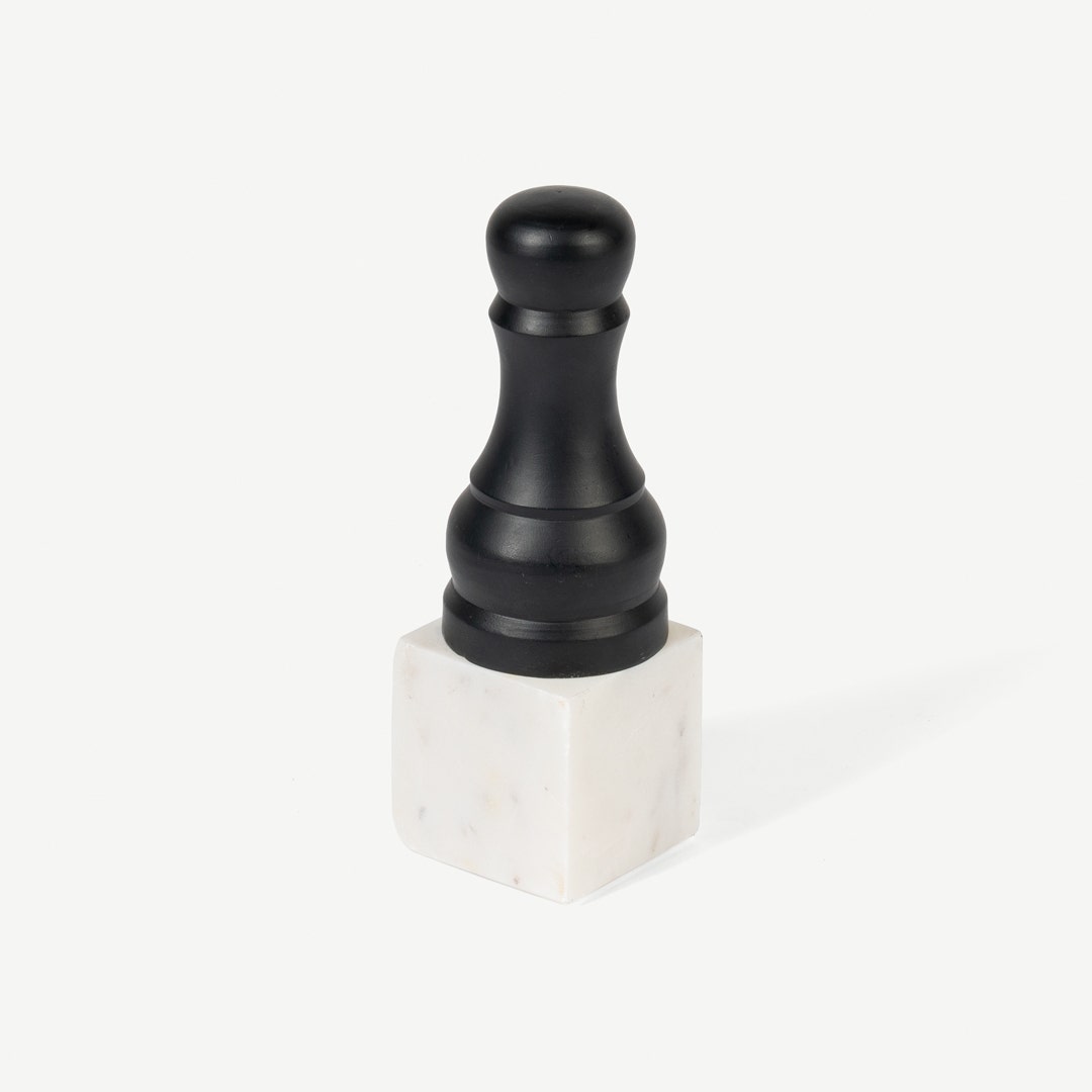Tahoe Pawn Chess Décor
