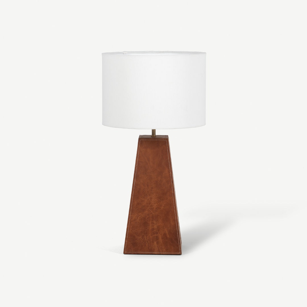 Fun store table lamps