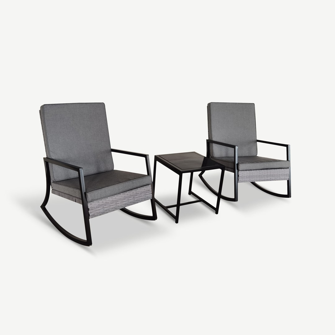 Outdoor outlet cheap chairs