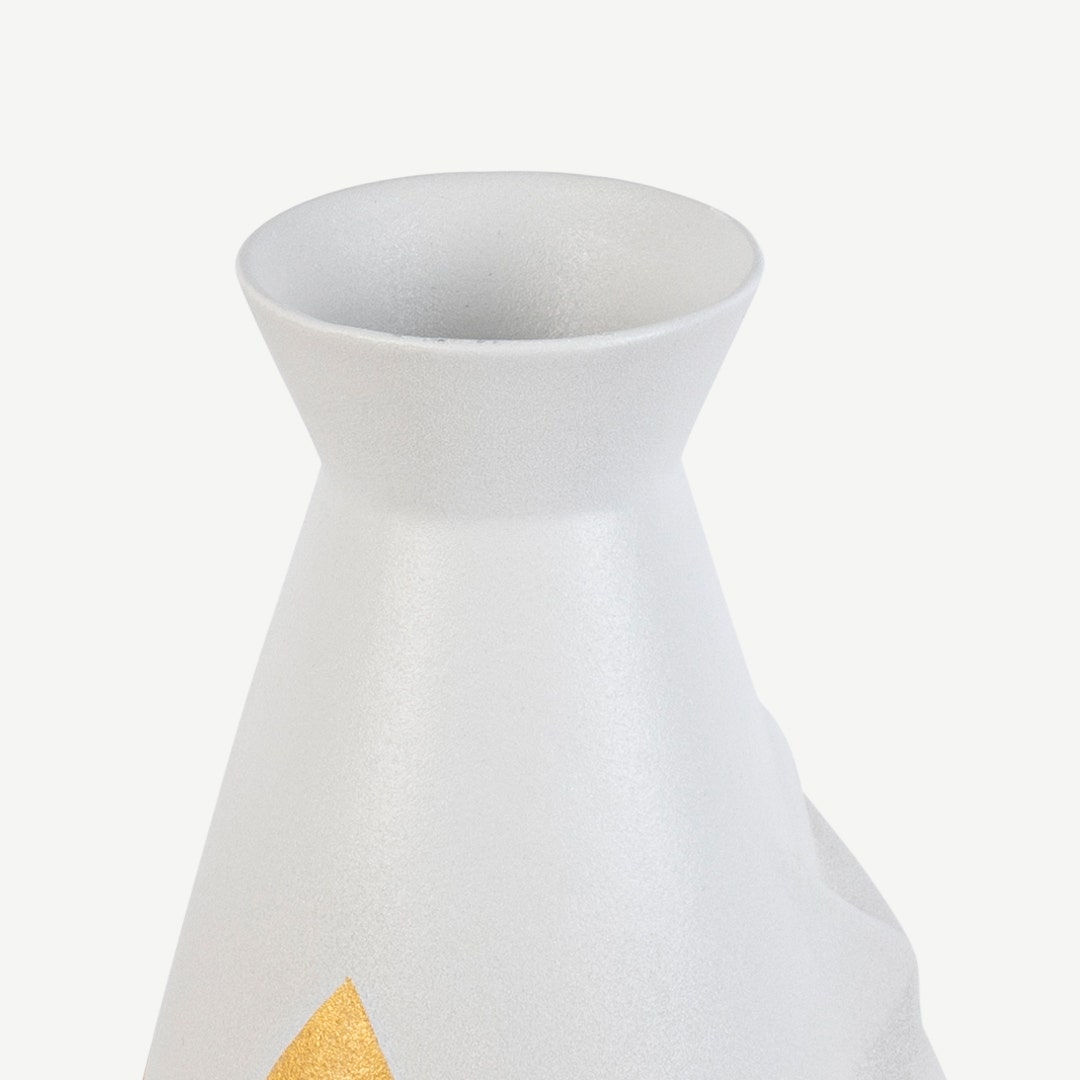 Verlay Gold Flake Ceramic Decor Vase