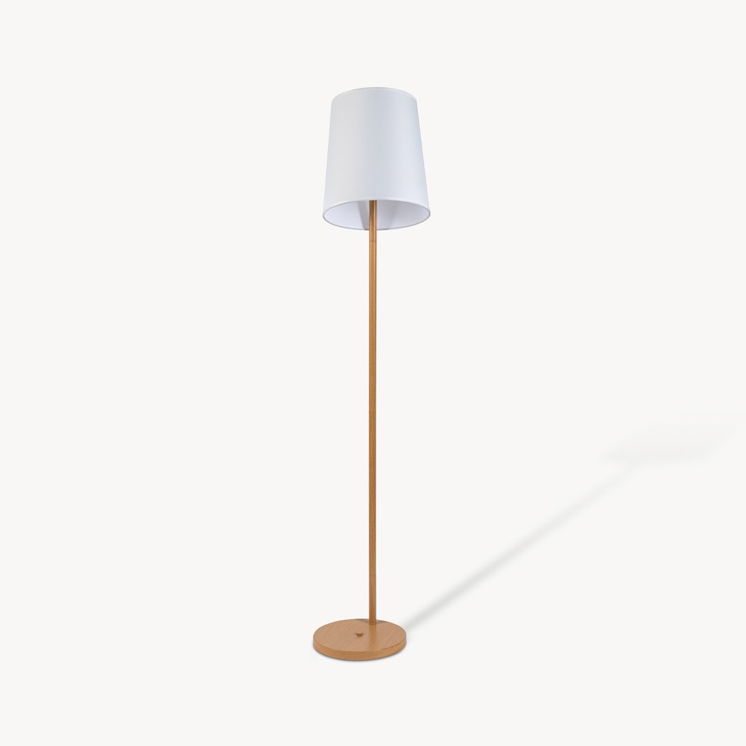 مصباح أرضي خشبي والاس - طبيعي