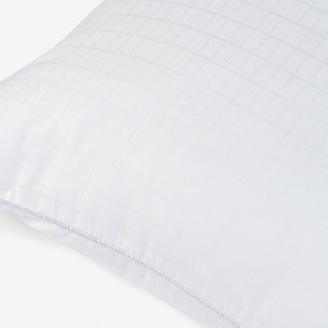 Warrin Dobby Jacquard Pillow- 50x75cm