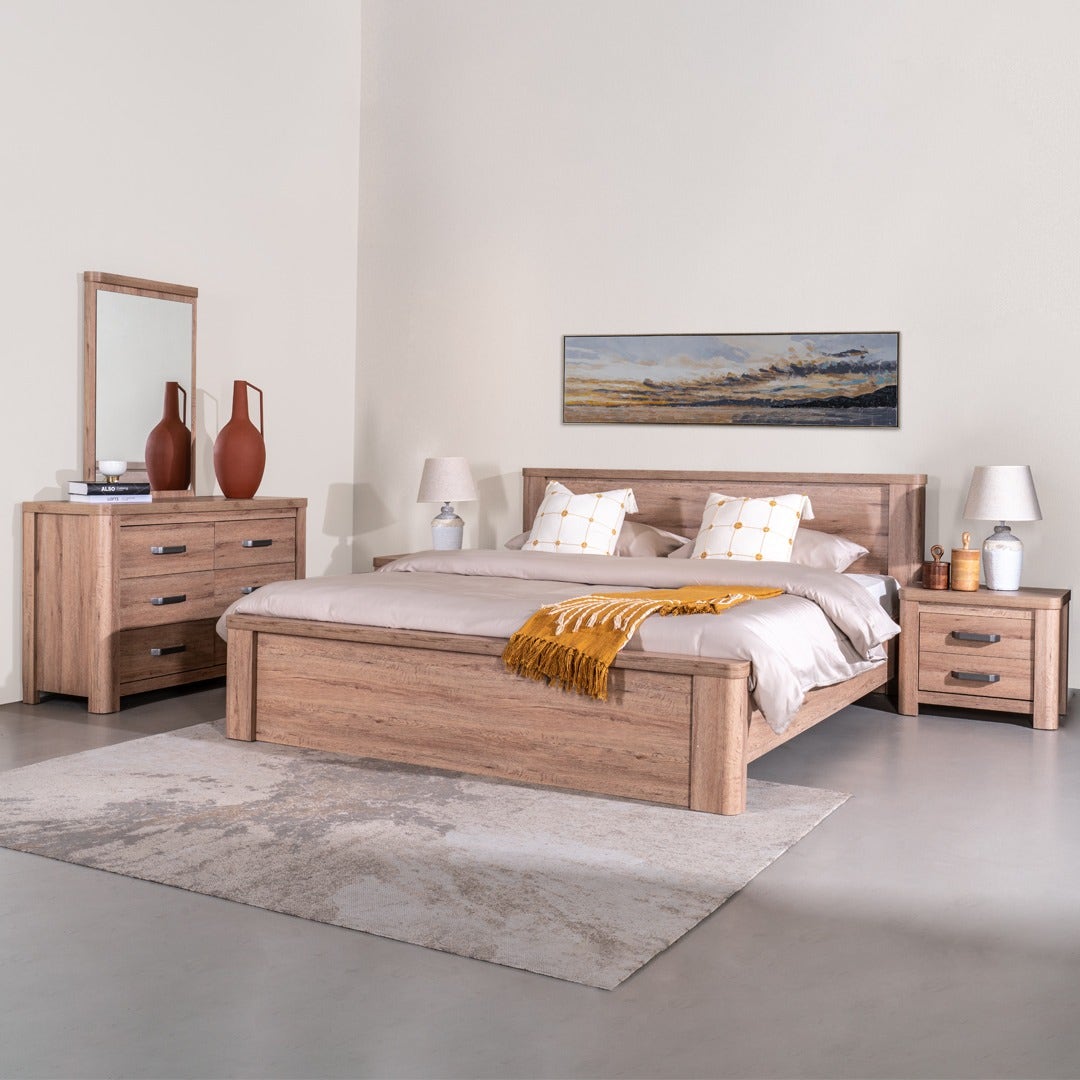 Tretton Bedroom Set