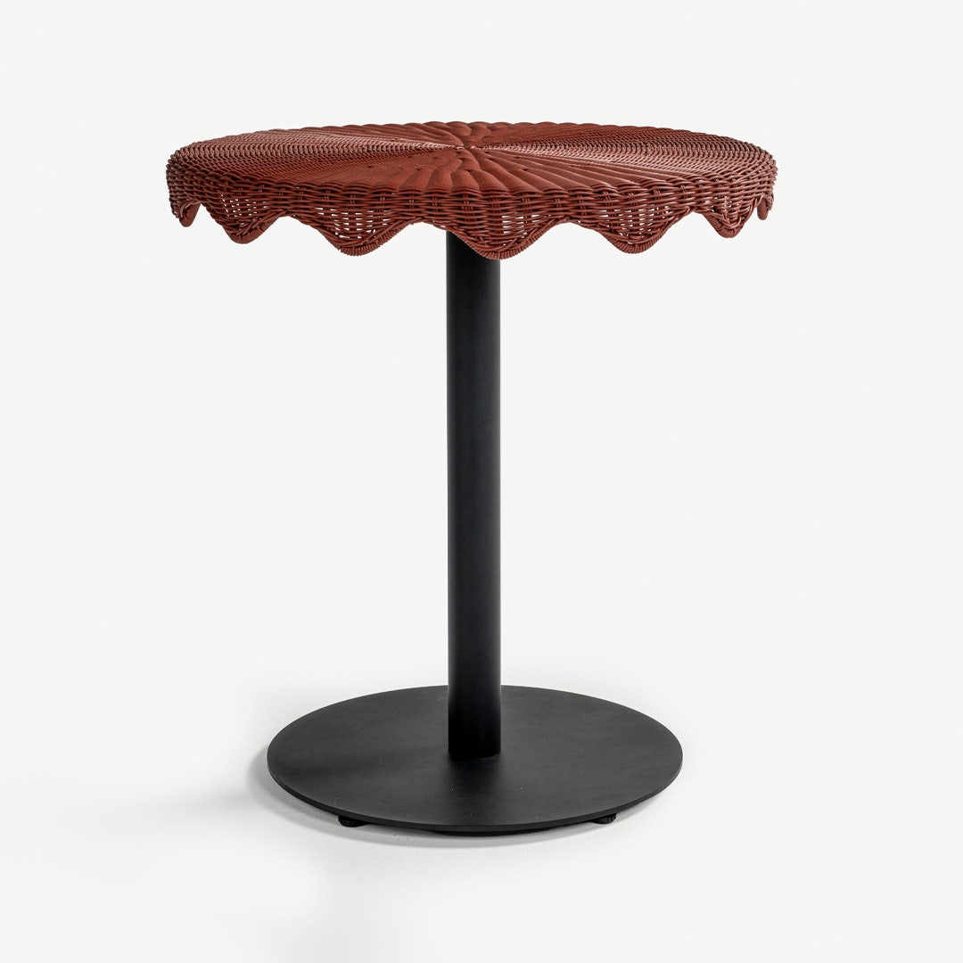 Zenovia Outdoor Dining Table Terracotta